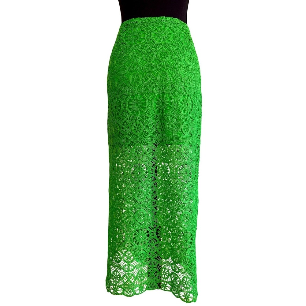 H&M Size 12 Modern Boho Bright Green Crochet Floral Lace Fitted Midi Skirt